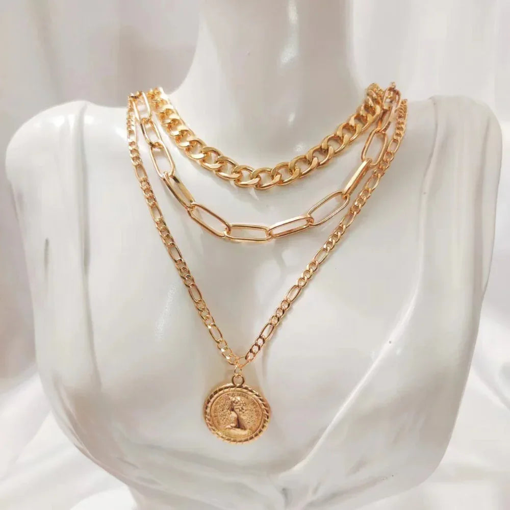 Collier unisexe multicouche en alliage métallique à la mode et polyvalent
