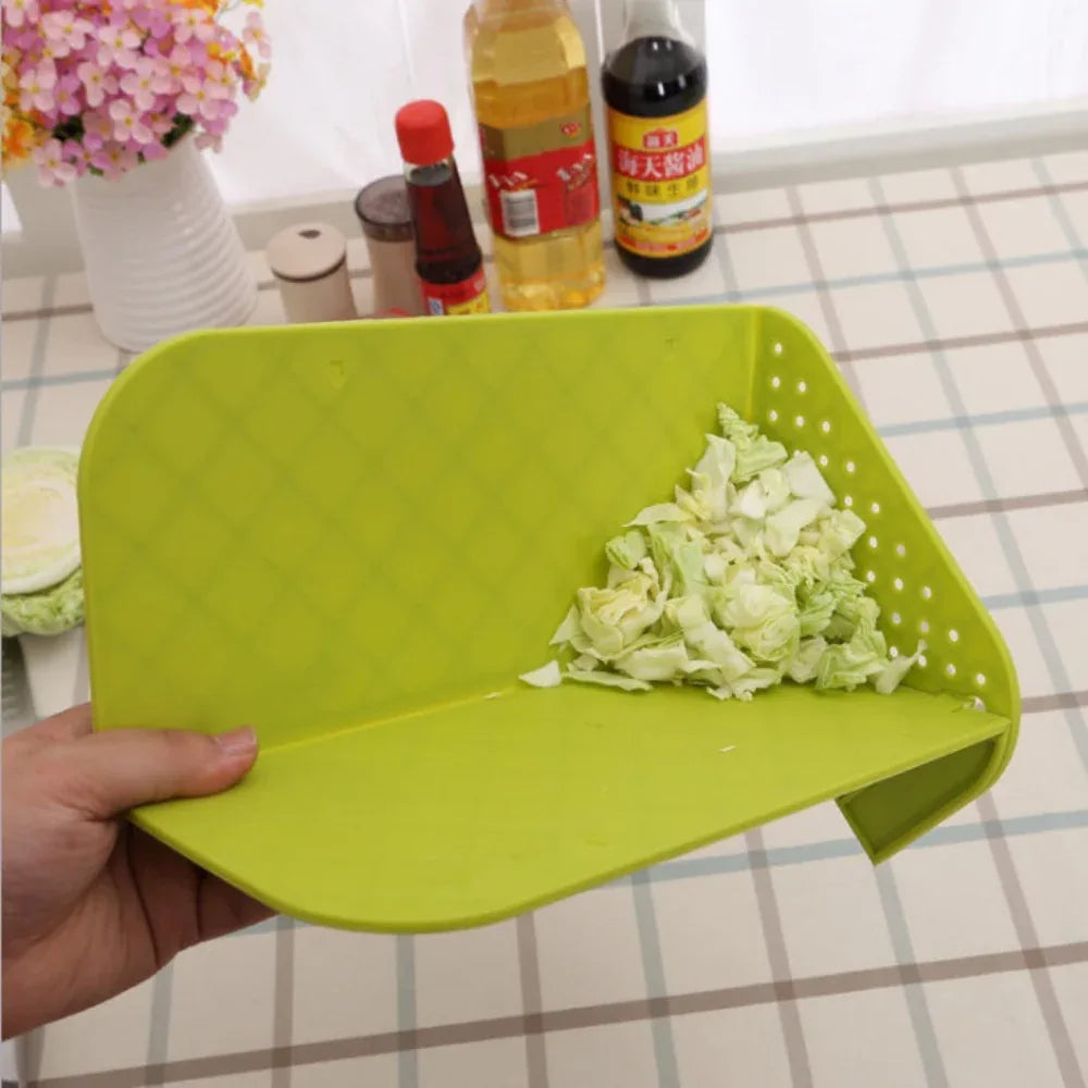 Planche à découper et égouttoir 2 en 1 en plastique Tapis de découpe pliable avec trou de suspension et verrou de sécurité
