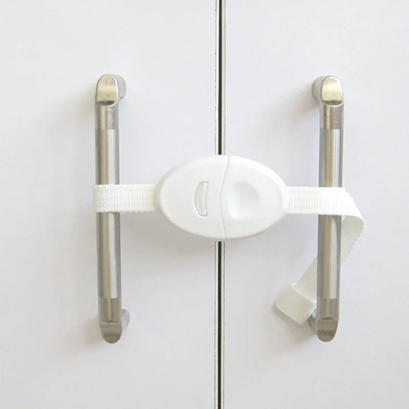 Loquet de sécurité multifonction réglable pour placards et armoires pour bébés