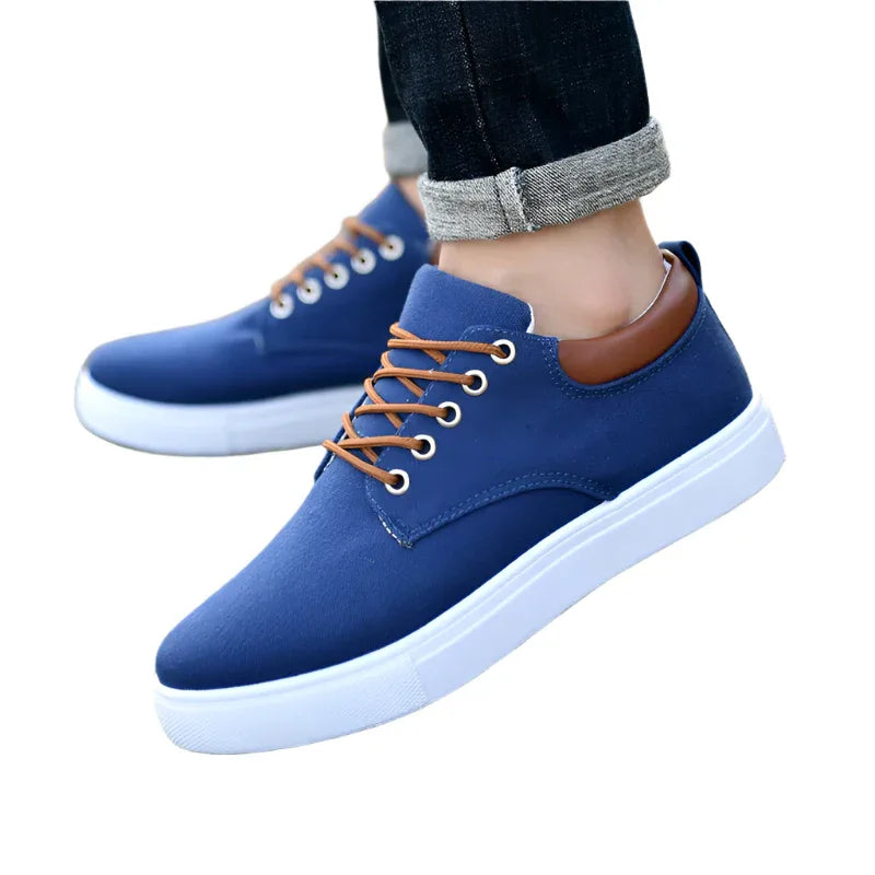Herren-Sneaker aus trendigem Canvas