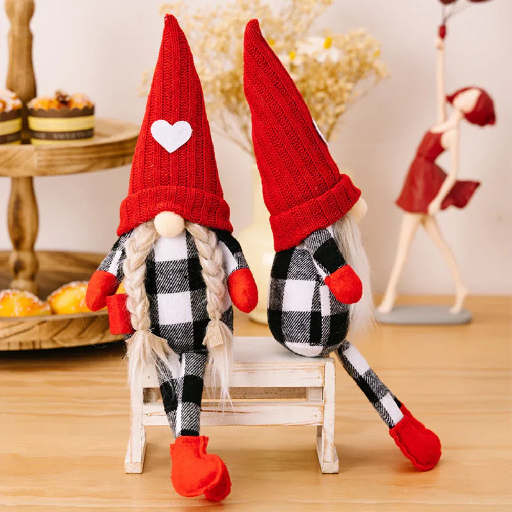 Décoration de Noël Poupée sans Visage Chapeau Tricoté Rouge Assis