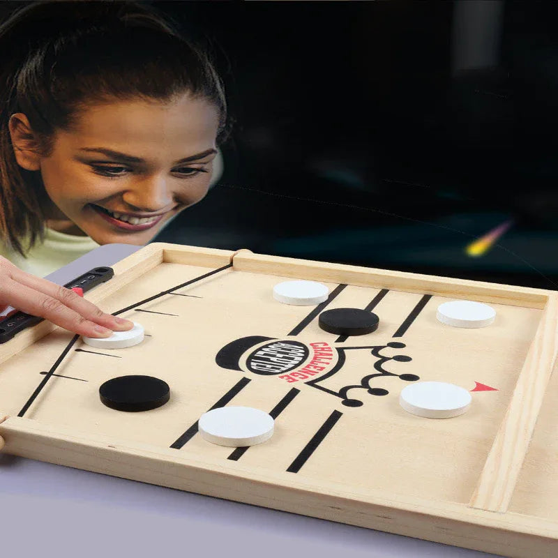Lustiges Puck-Schleuder-Brettspiel