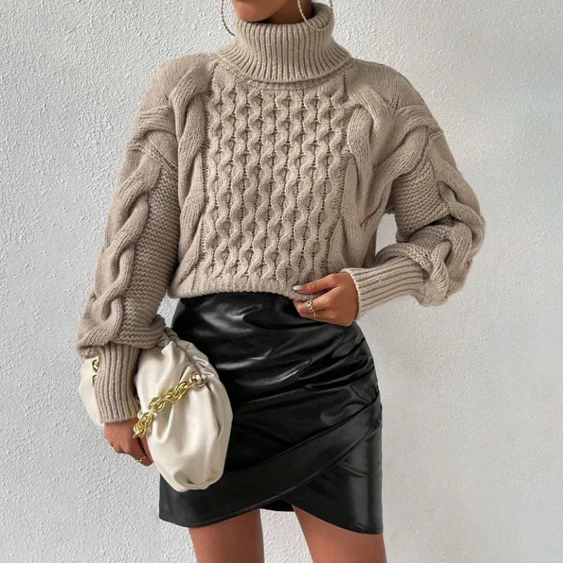 Pull ample torsadé de couleur unie pour femme