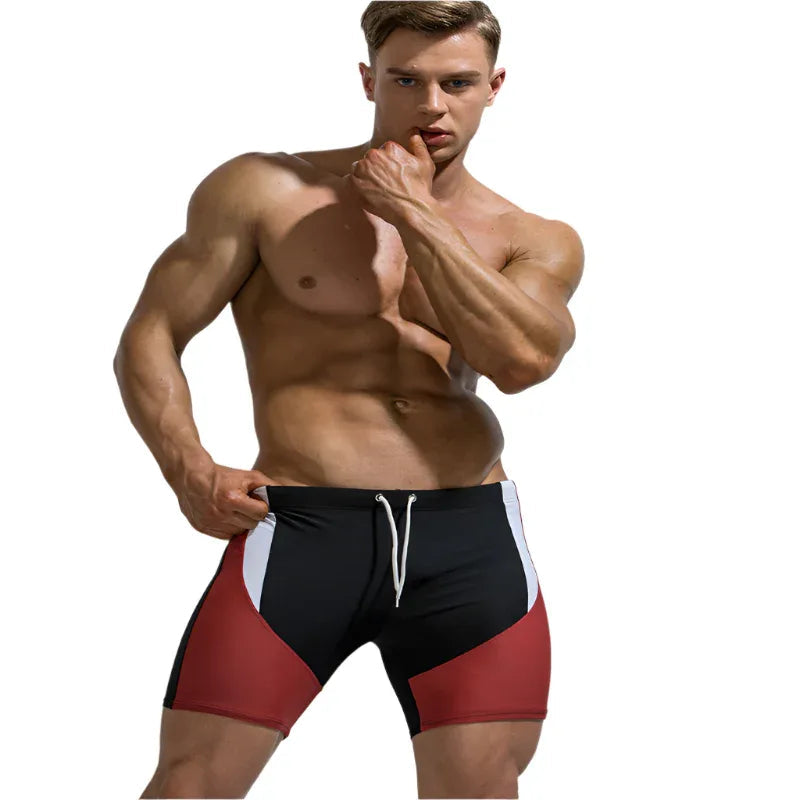 Short de bain cinq points pour hommes de couleur assortie