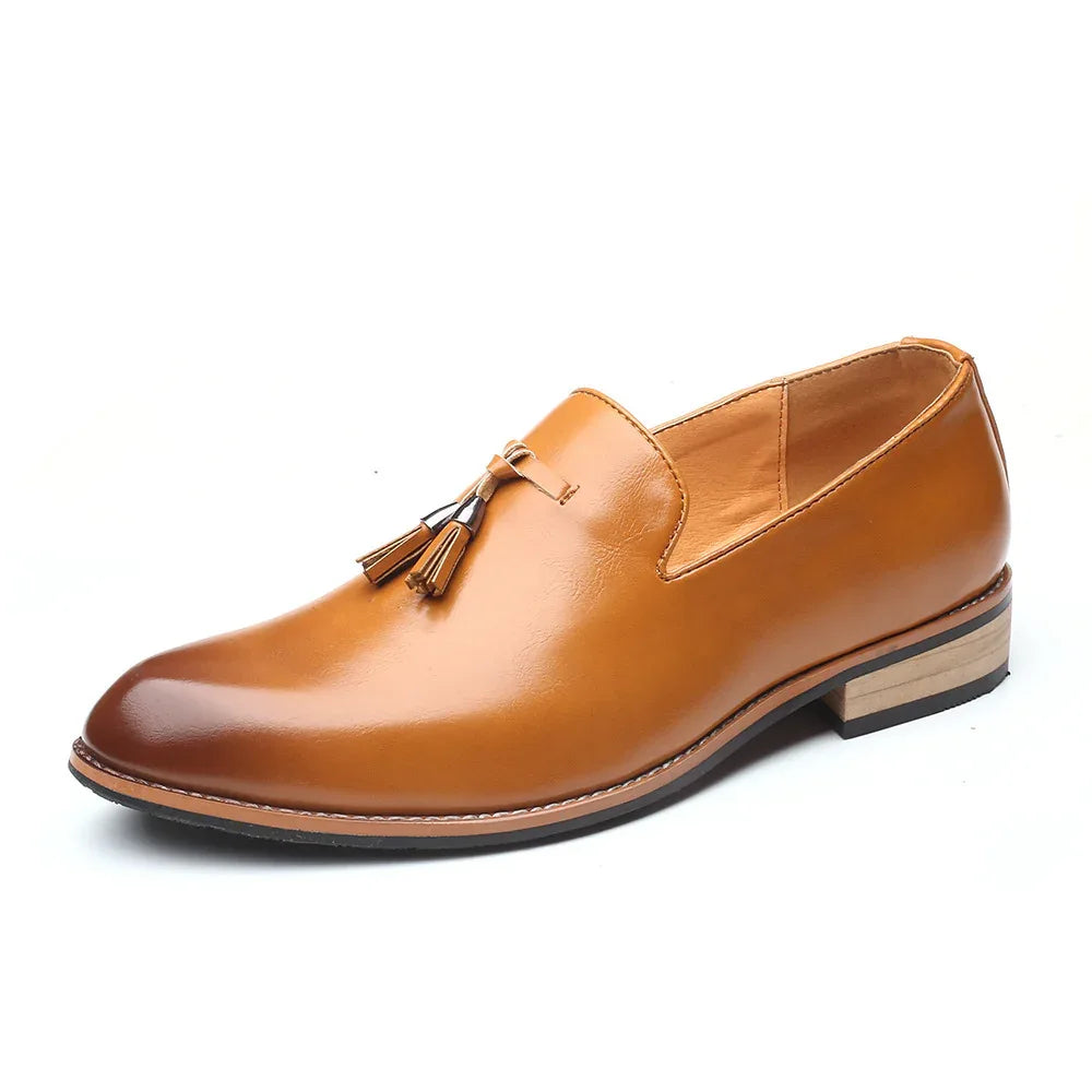 Herren Freizeit Modische Slipper Kunstleder Schuhe