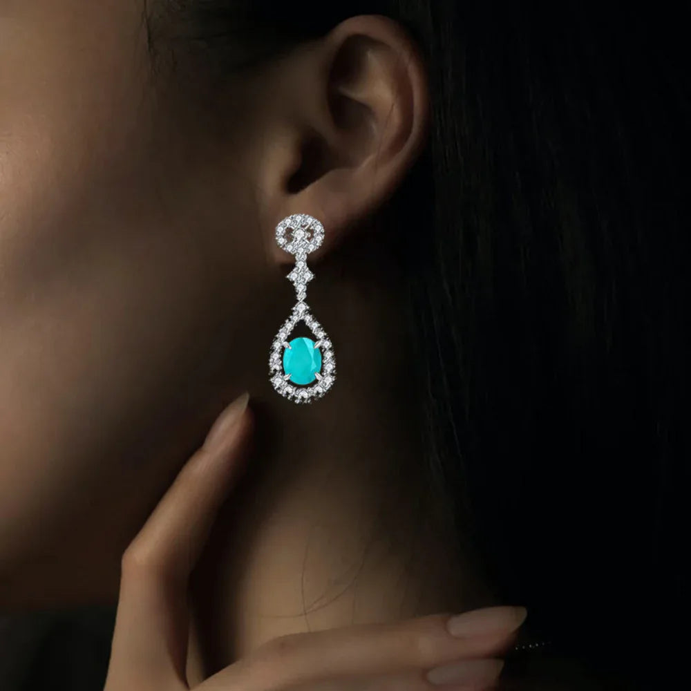 Elegante Damen Ohrringe in Blau, mit Persönlichkeit