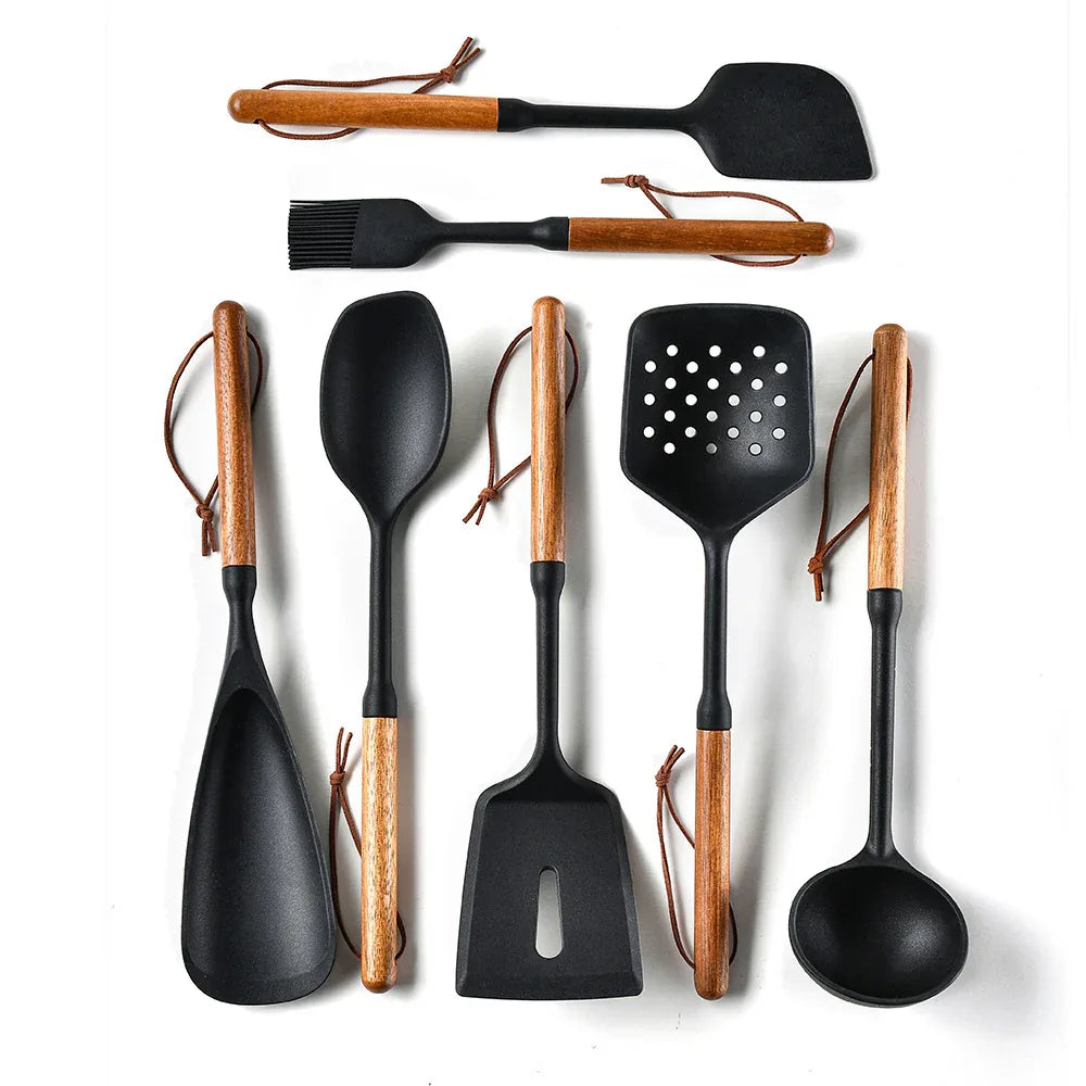 Ensemble d'ustensiles de cuisine en silicone à manche en bois, résistant aux hautes températures