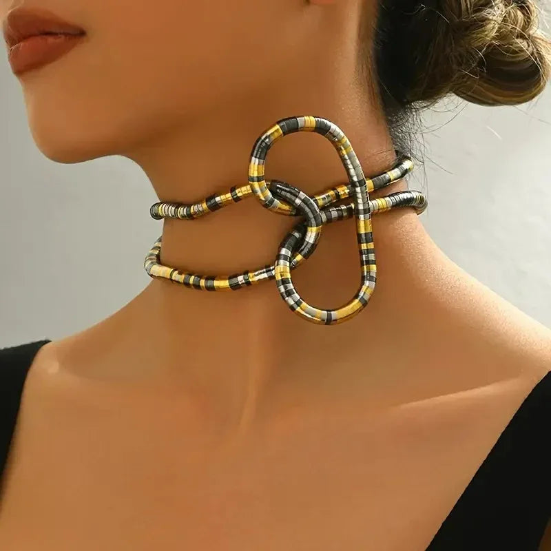 Collier élégant femme en forme de serpent