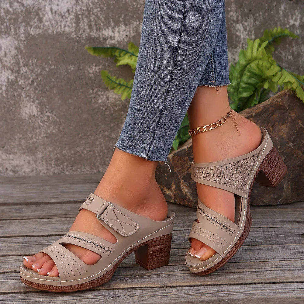 Sandales d'été à talon carré et bout ouvert pour femmes Chaussures décontractées de couleur unie