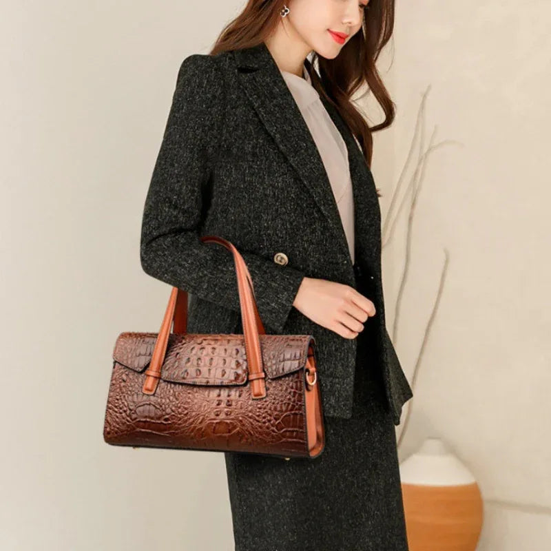 Sac à main tendance en cuir souple avec grande capacité et bandoulière