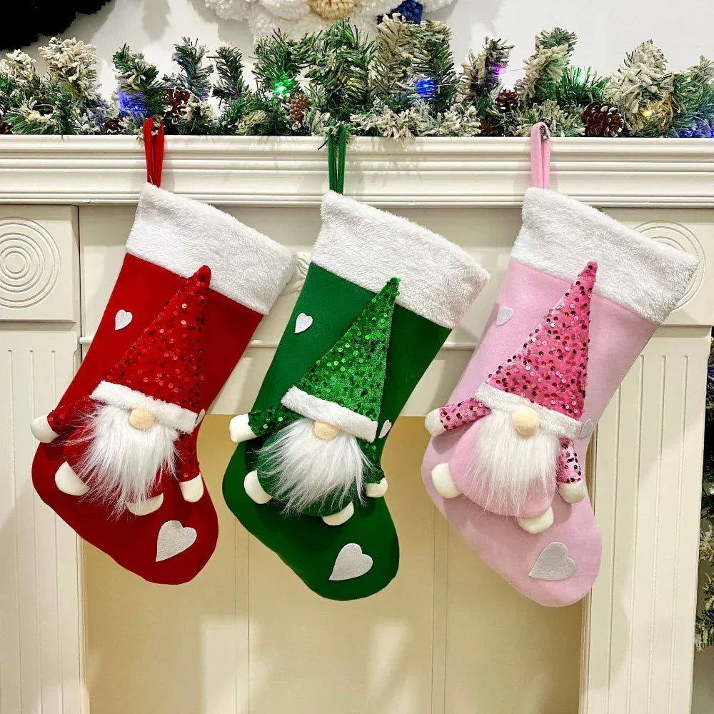 Décorations de Noël Sacs cadeaux en forme de chaussettes
