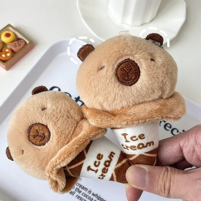 Niedliche süße Capybara Eiscreme Plüschpuppen-Anhänger Spielzeug