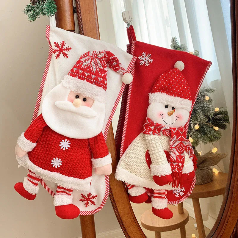 Décorations de Noël Chaussettes en tricot 3D bonhomme de neige et Père Noël Sac cadeau