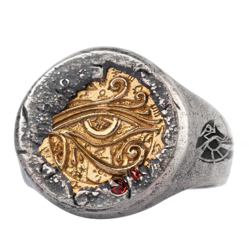 Bague en cuivre incrustée d'argent, l'œil d'Horus, trésor du Pharaon