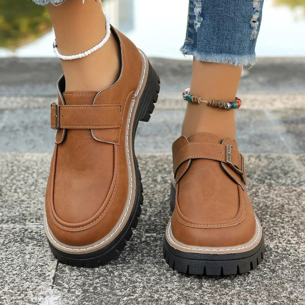 Mocassins à Boucle Tendance pour Femme Style Britannique Chaussures Décontractées à Semelle Épaisse Rehaussant la Taille