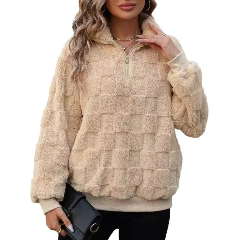 Pull-over en peluche ample à carreaux et col montant zippé pour femme