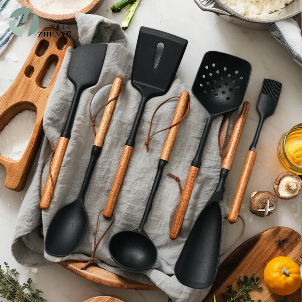 Ensemble d'ustensiles de cuisine en silicone à manche en bois, résistant aux hautes températures