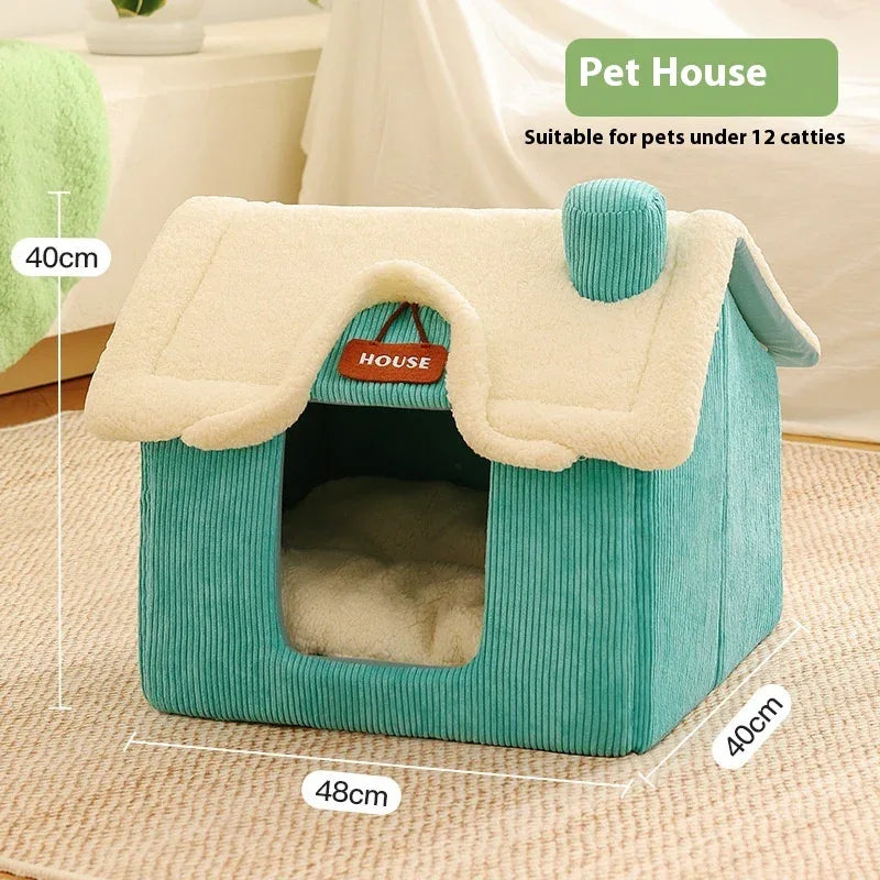 Lit pour animaux de compagnie créatif, mignon et chaud, avec pelouse en peluche et multiples jouets à mâcher pour chien