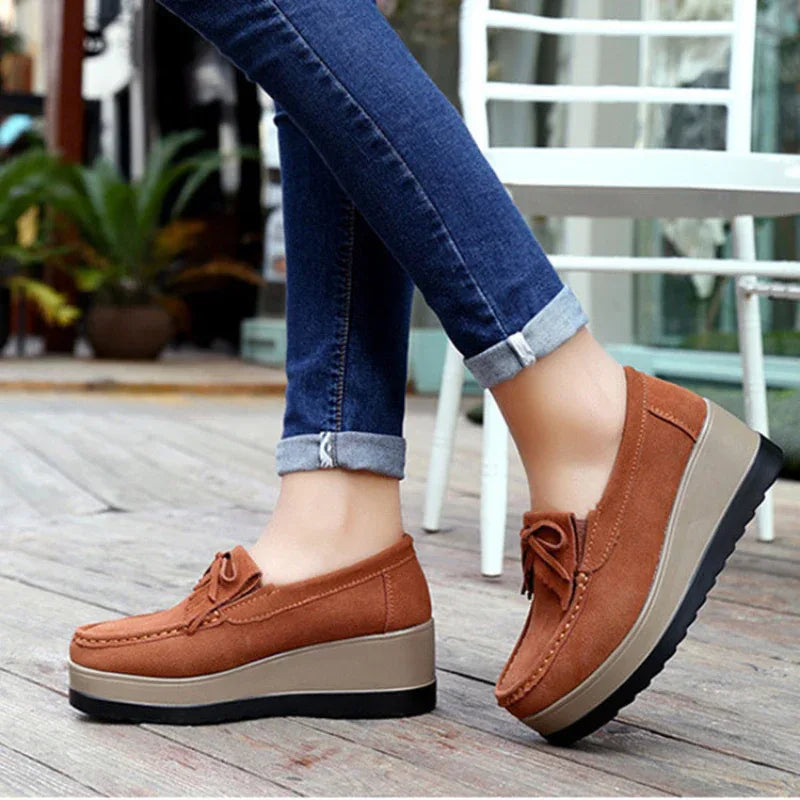 Chaussures à enfiler épaisses à la mode avec nœud à pompons pour femme