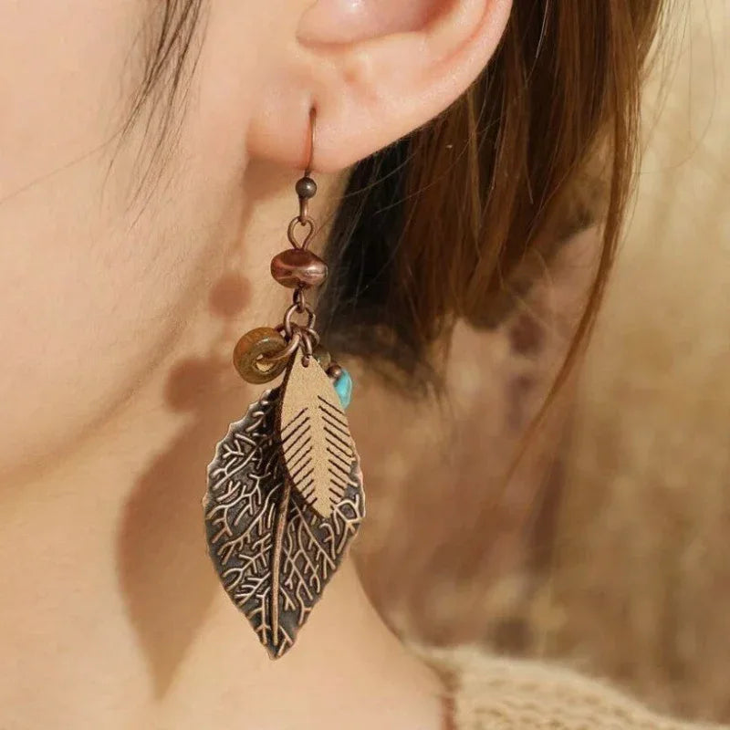 Ensemble de bijoux boucles d'oreilles et collier style bohème rétro pour tenue transfrontalière