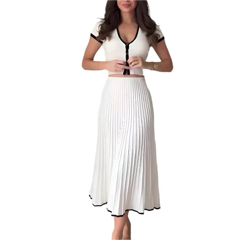 Ensemble tricoté haut court ajusté de couleur contrastante et jupe taille haute