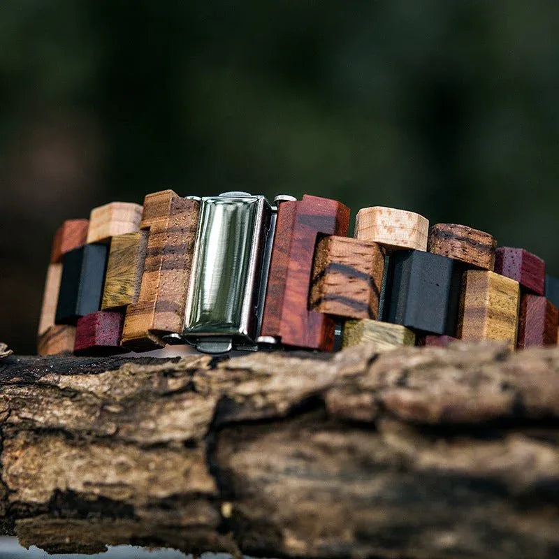Kreative Herrenuhr aus Holz mit Quarzuhrwerk
