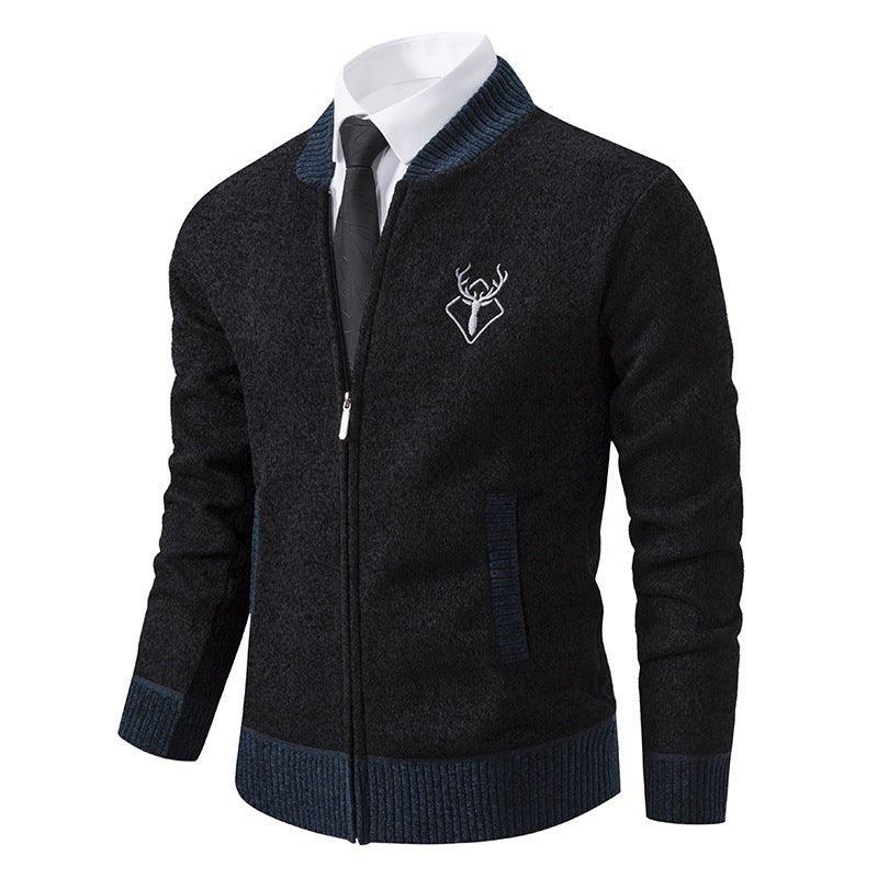 Pull pour homme coupe ajustée à col montant brodé d'un élan