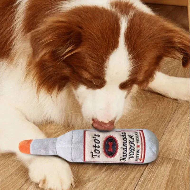 Jouet à mâcher pour chien en peluche douce et confortable en forme de bouteille de vin avec son intégré