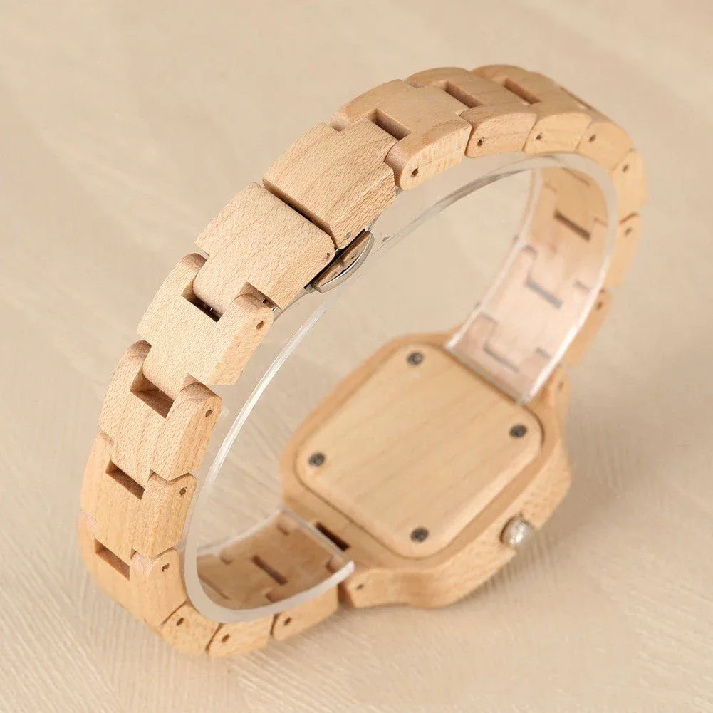 Damen-Armbanduhr aus quadratischem Bambusholz